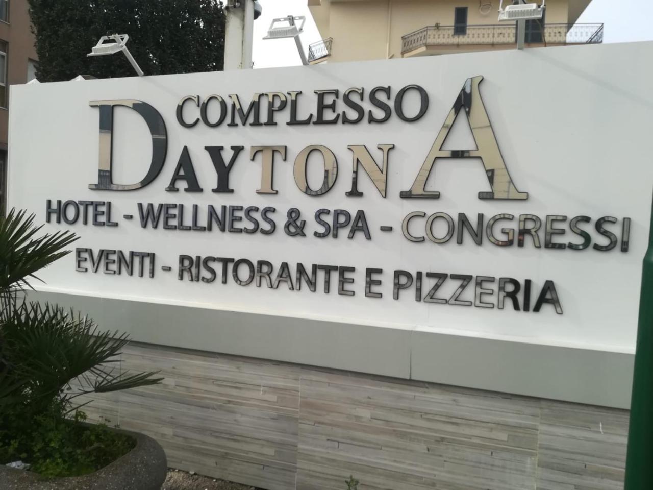 Hotel Daytona Palace Casoria Bagian luar foto